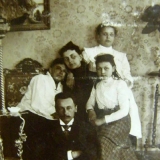 В.В.Рюмін у родинному колі, 1900 рік
