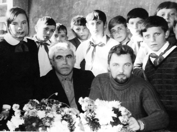 Январев и Качурин с николаевскими школьниками