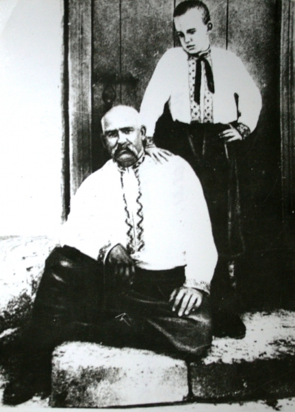 Н. Аркас с внуком Николаем